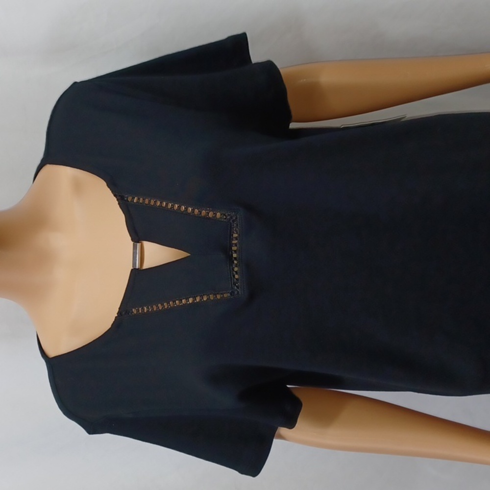 Karen Scott Women's Cotton Keyhole-Cutout Top, Deep Black - Picture 3 of 9